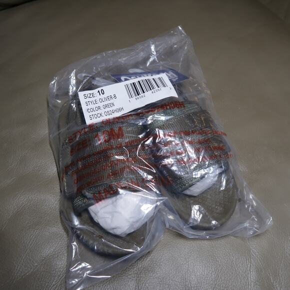 OshKosh B'Gosh Oliver Sandals Olive Army Green Toddler Size 10 NWT Strappy - Picture 4 of 12